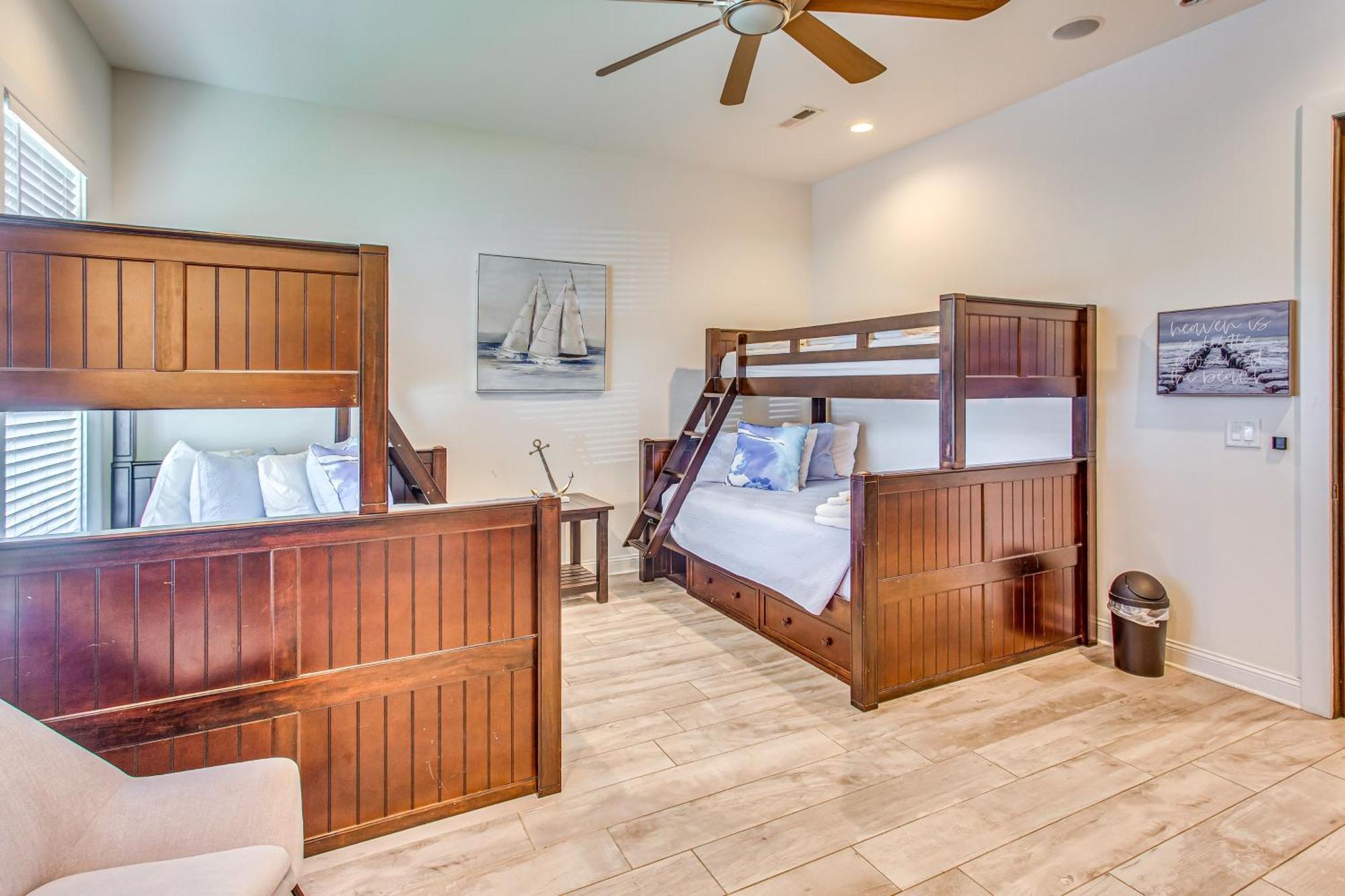 Myrtle Beach House With Hot Tub, Walk To Beach Exteriér fotografie