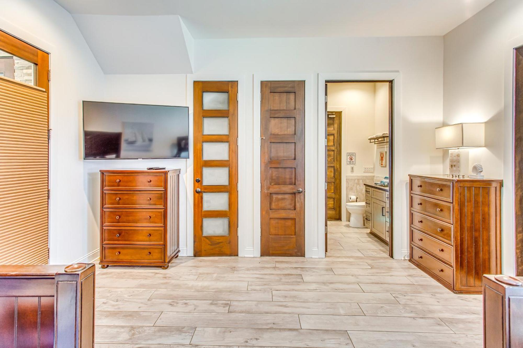 Myrtle Beach House With Hot Tub, Walk To Beach Exteriér fotografie